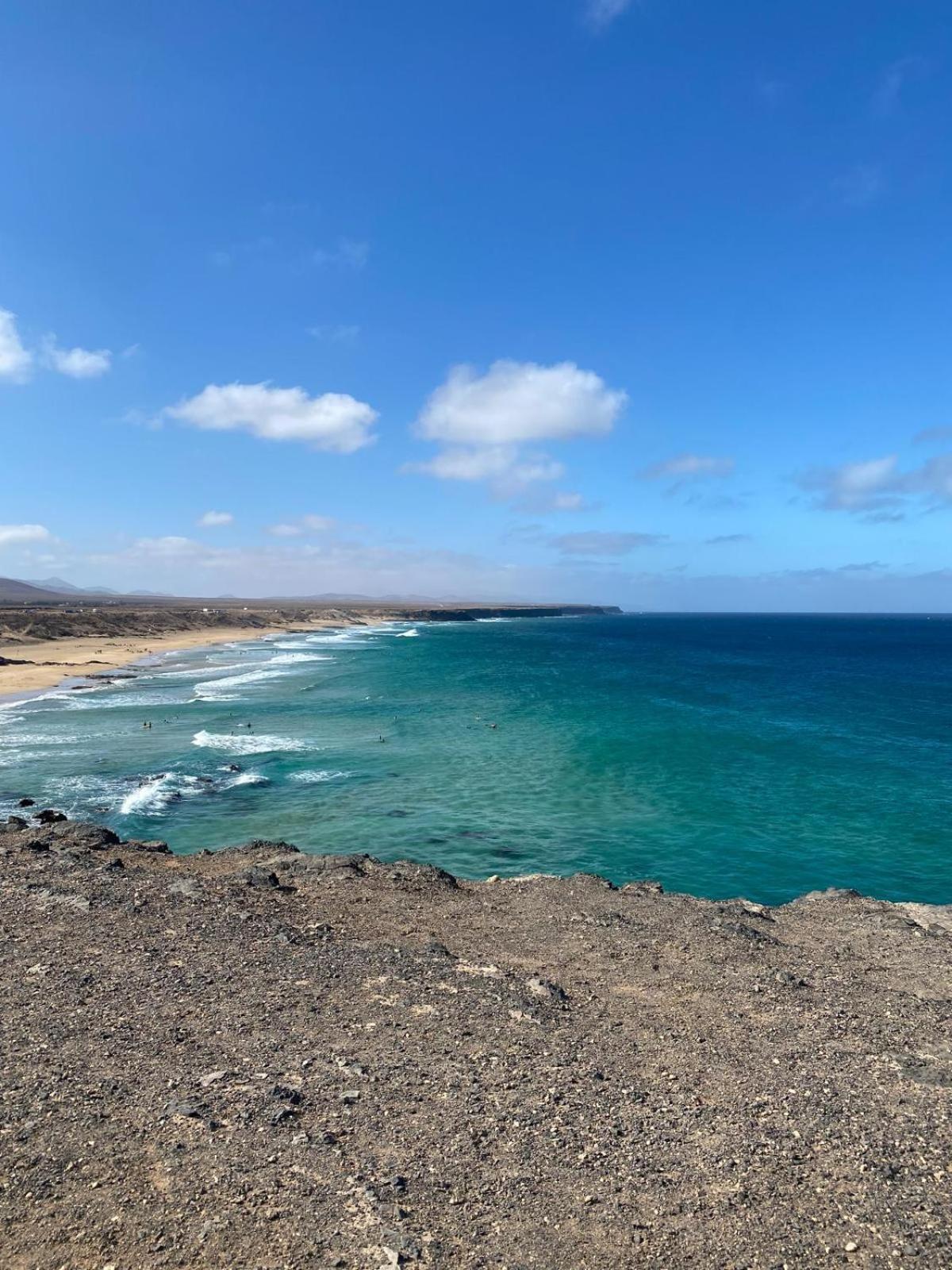 Cotillo Luaran gambar